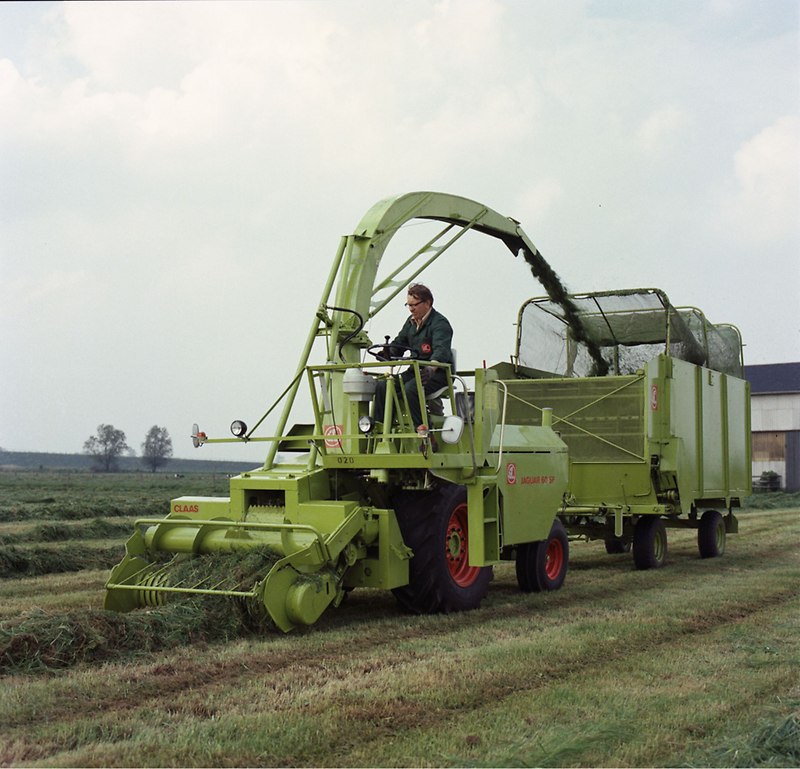 Forage harvesters - Product history | CLAAS Group -